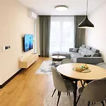 Avenija One - Free Garage * Sarajevo